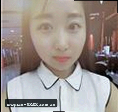 李薇